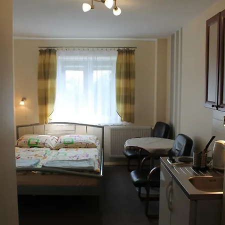 Anna Habitación en casa particular *